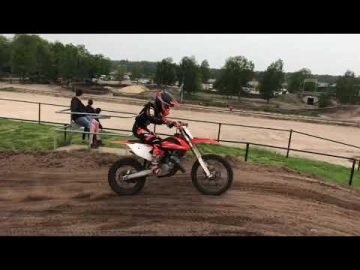 Yamaha rider JvD #417 @ the deep sand of Arnhen