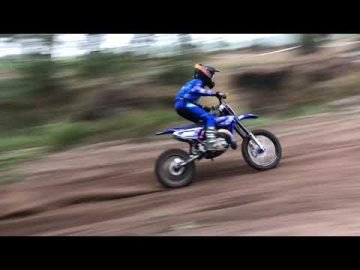 One lap with @jaysonvandrunen #mcgerwina #son #yamah65cc kids power